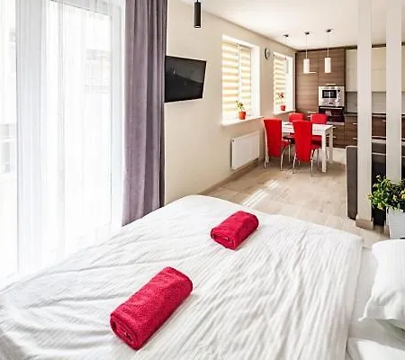 з парковкою Apartment Lviv